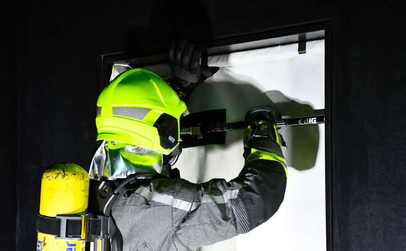 Mobilna kurtyna dymowa